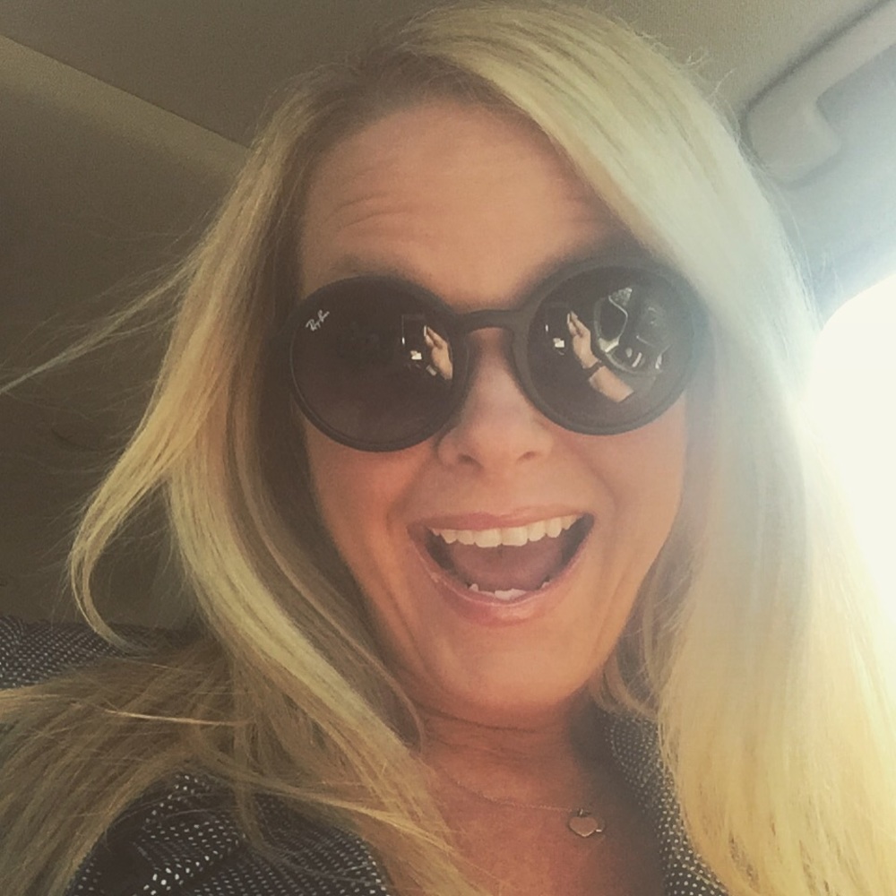 Meet your Posher, Tiffany